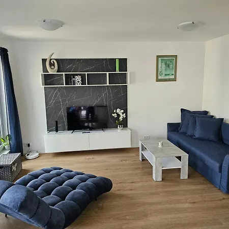 Sun Prague - Stodulky Apartment Exterior photo