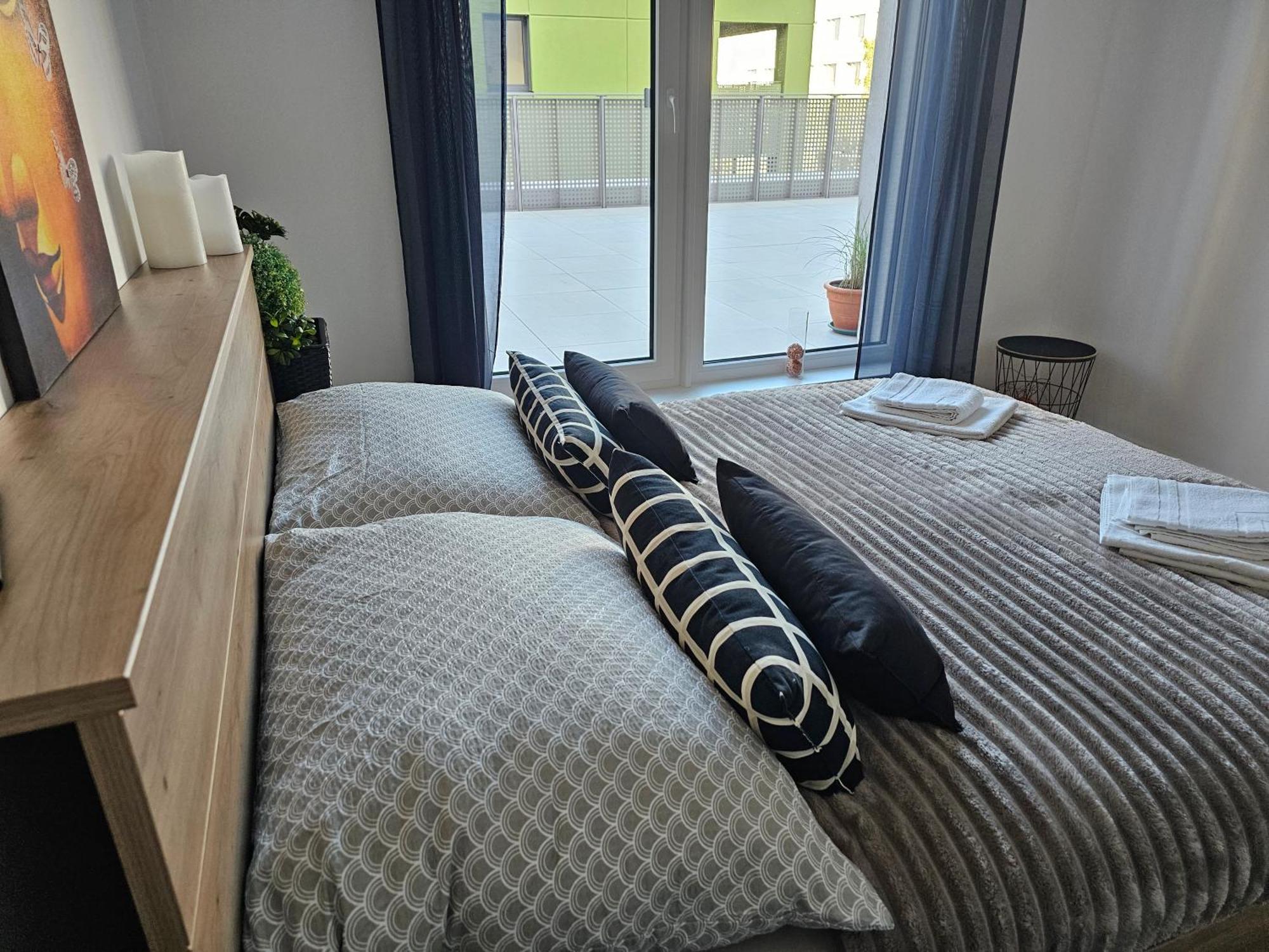 Sun - Stodulky Apartment